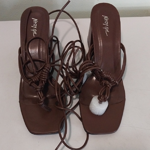 Nasty Gal Brown Strappy Heels - Picture 1 of 4